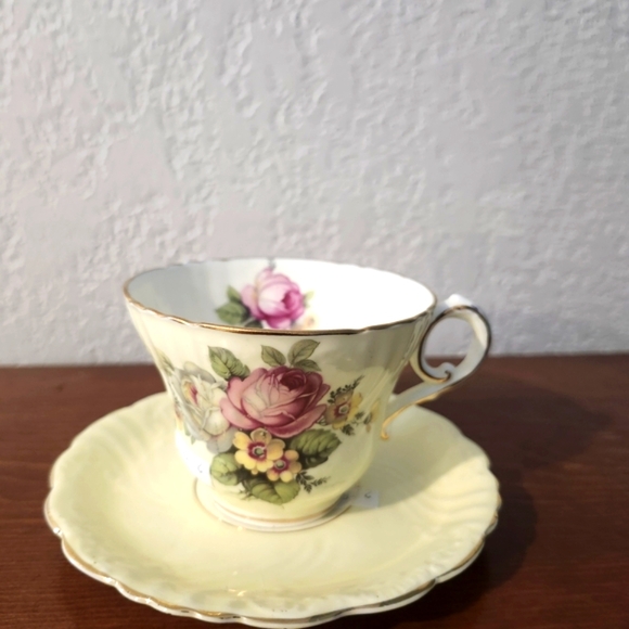 PARAGON Other - PARAGON Pink Floral Teacup and Saucer